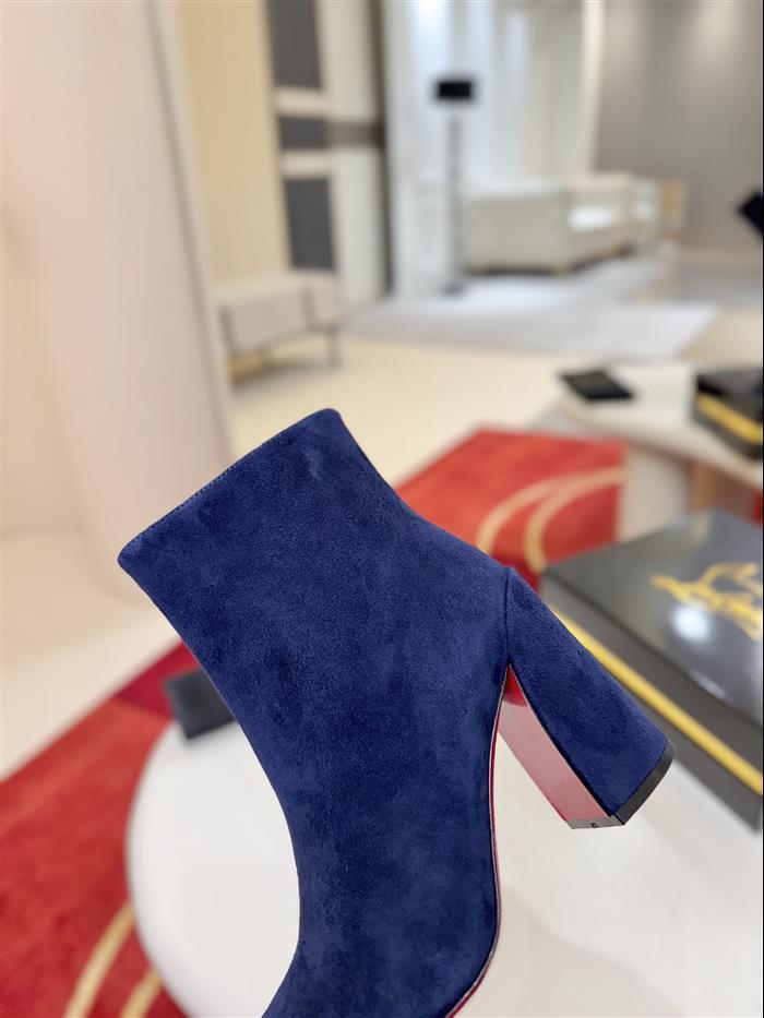 2025112818816932 380